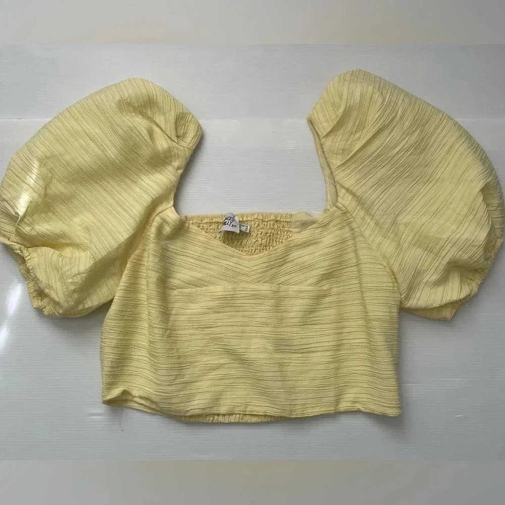 3 FOR $15 Princess Polly Crop Top Yellow Puff Sleeve Smocked Back Size 12